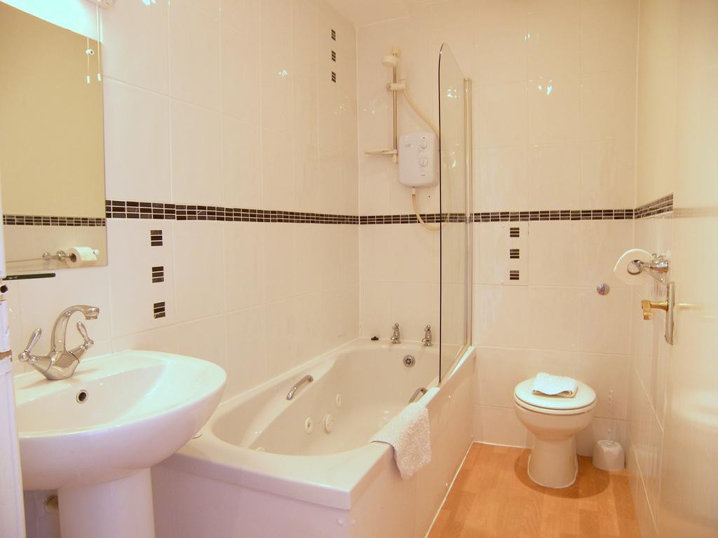 Royal Mile, Edinburgh - 2 Bedroom Apartment Værelse billede